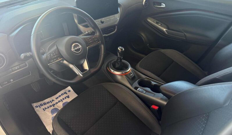 
								NISSAN Juke 1.0 DIG-T 114 CV N-Connecta full									