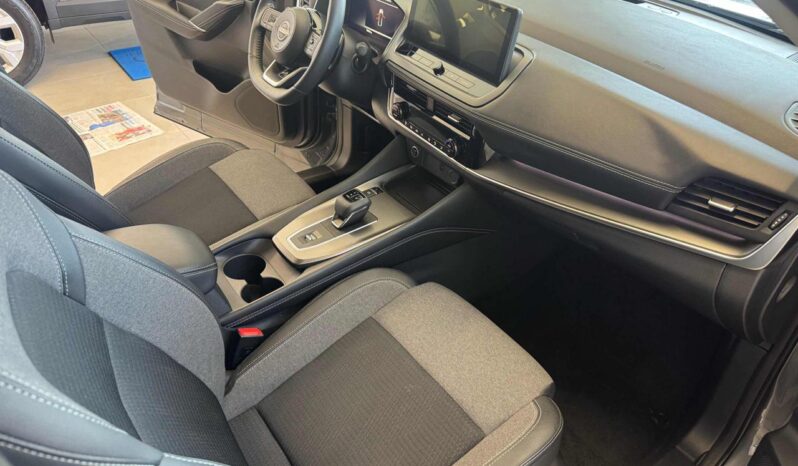 
								NISSAN Qashqai MHEV 158 CV Xtronic N-Connecta full									