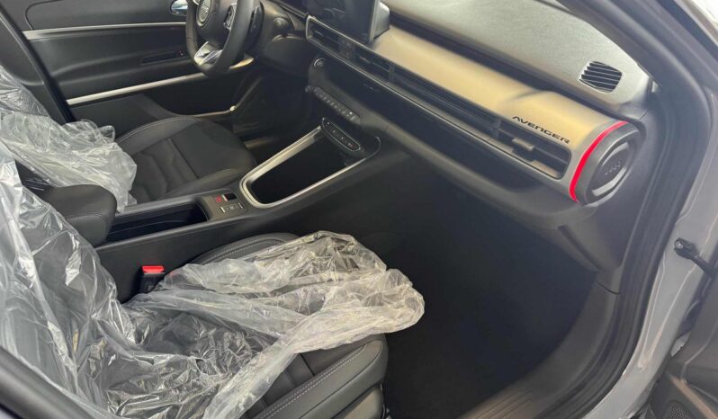 
								JEEP Avenger 1.2 Turbo 110 CV MHEV Summit Km0 full									