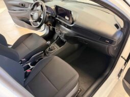 
										HYUNDAI i20 1.0 T-GDI dark line 90cv mt Km0 full									
