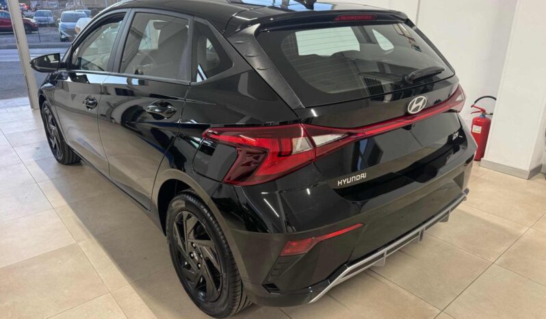 
								HYUNDAI i20 1.0 T-GDI dark Line 90 cv mt Km0 full									