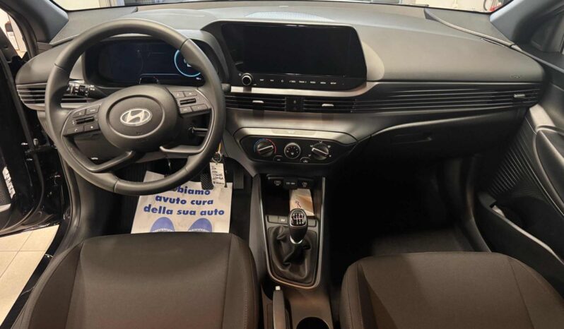 
								HYUNDAI i20 1.0 T-GDI dark Line 90 cv mt Km0 full									