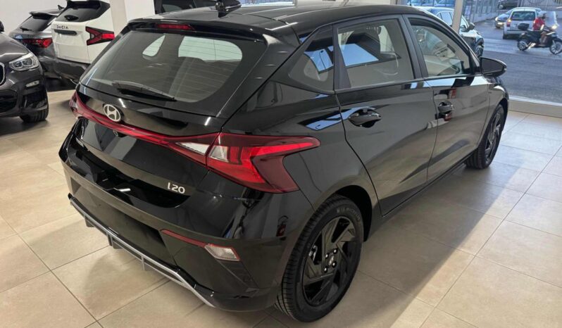 
								HYUNDAI i20 1.0 T-GDI dark Line 90 cv mt Km0 full									