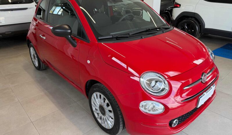 
								FIAT 500 1.0 Hybrid full									