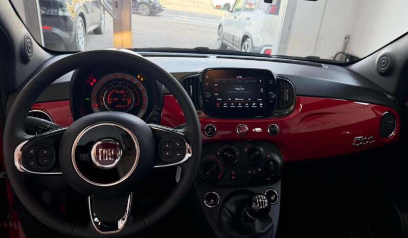 
								FIAT 500 1.0 Hybrid full									