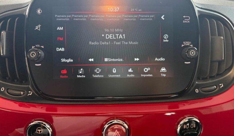 
								FIAT 500 1.0 Hybrid full									