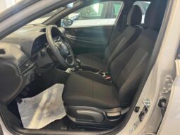 
										HYUNDAI i20 1.0 T-GDI dark line 90cv mt Km0 full									