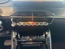 
										PEUGEOT 208 Hybrid 110 e-DCS6 Allure full									