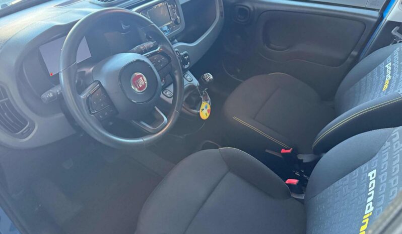 
								FIAT Panda 1.0 FireFly S&S Hybrid full									