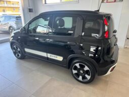 
										FIAT Panda Cross 1.0 FireFly S&S Hybrid Pandina full									