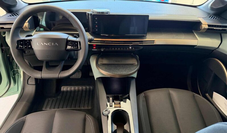 
								LANCIA Ypsilon Hybrid e-DCT*PACK TECH*INFOTA*NAVI KM0 full									