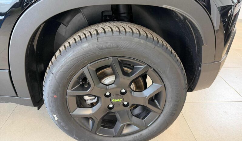 
								JEEP Avenger 1.2 turbo e-hybrid mhev Upland 4xe 145cv edct6 Km0 full									